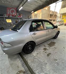 ميتسوبيشي لانسر